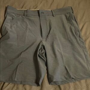 Walter Hagen Gray Flat Front Performance Shorts
